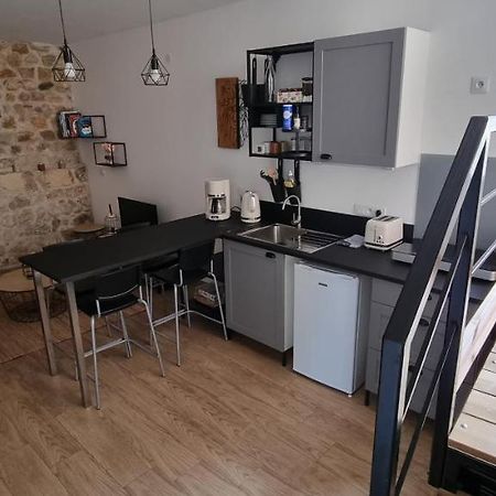 Appartement Chaleureux En Ardeche La Roche-de-Glun 외부 사진