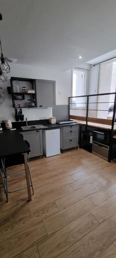 Appartement Chaleureux En Ardeche La Roche-de-Glun 외부 사진